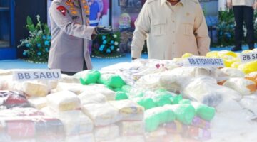 Prabowo Subianto memimpin langsung pemusnahan 2,1 ton dari 214,84 ton narkoba senilai Rp29,37 triliun